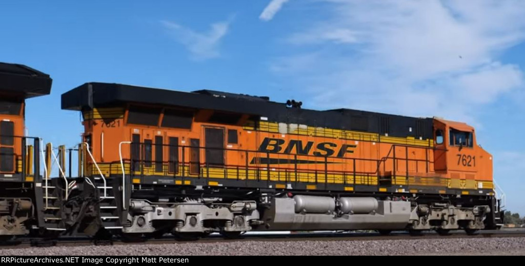 BNSF 7621